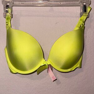 Victoria's Secret Push Up Bra 34D NWT